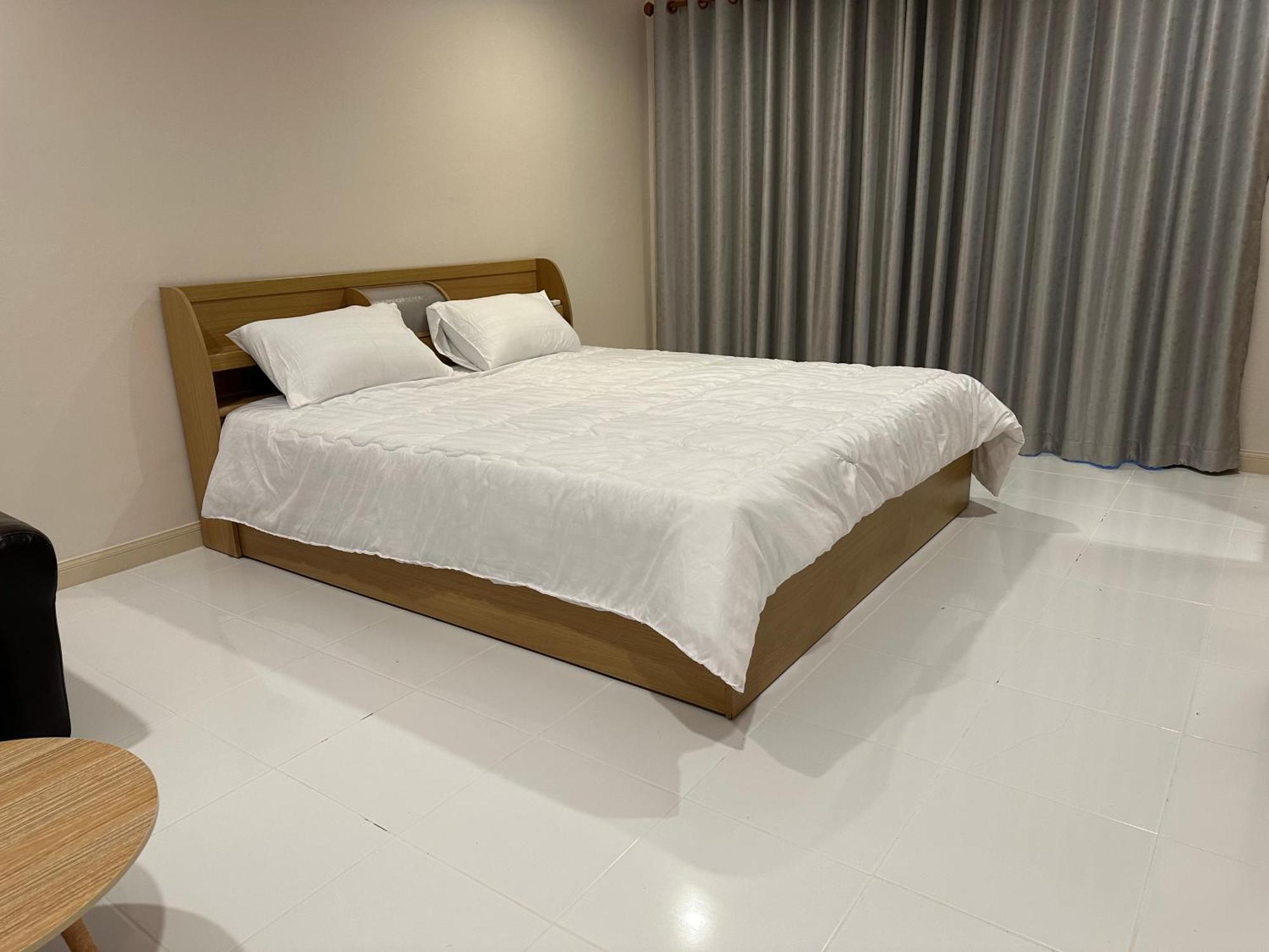 Country Complex Bangna Aparthotel Bangkok Exterior photo