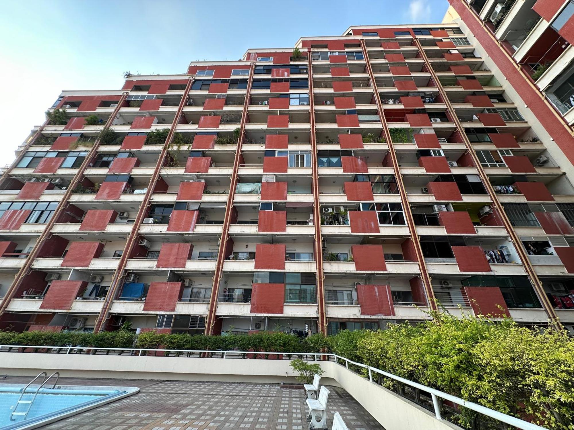 Country Complex Bangna Aparthotel Bangkok Exterior photo